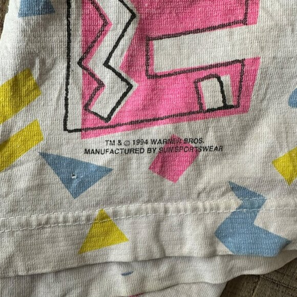 Vintage 1994 Looney Tunes Tweety Graphic T-Shirt All-Over Print Short Sleeve - Picture 12 of 12